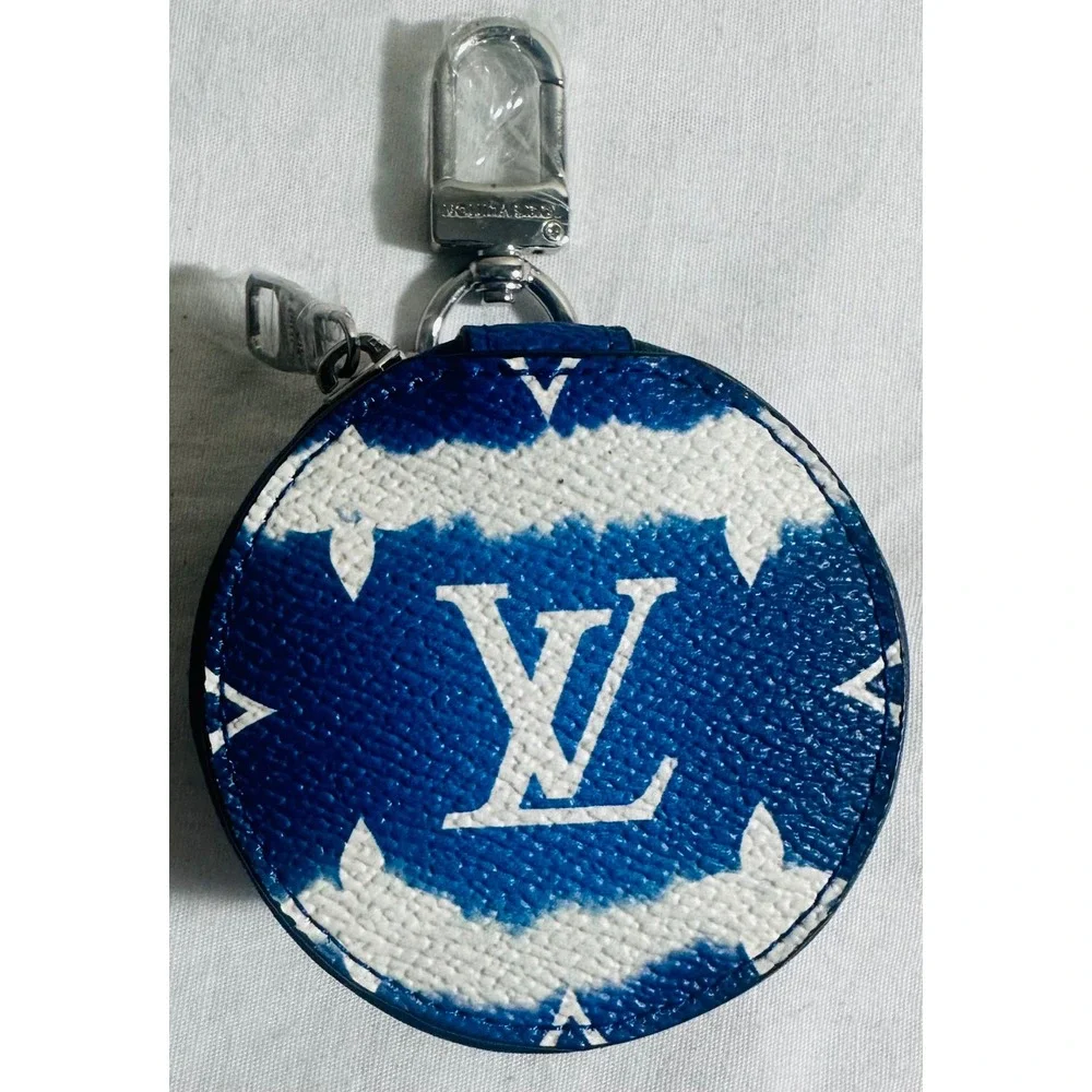 Louis Vuitton Monogram Clouds Round Coin Purse Bag Charm Blue White Virgil Abloh